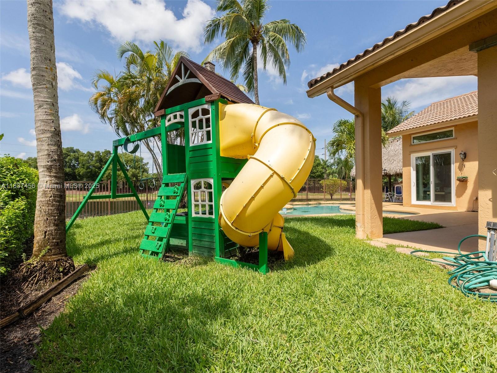 3043 Lakewood Dr, Weston, Florida image 29