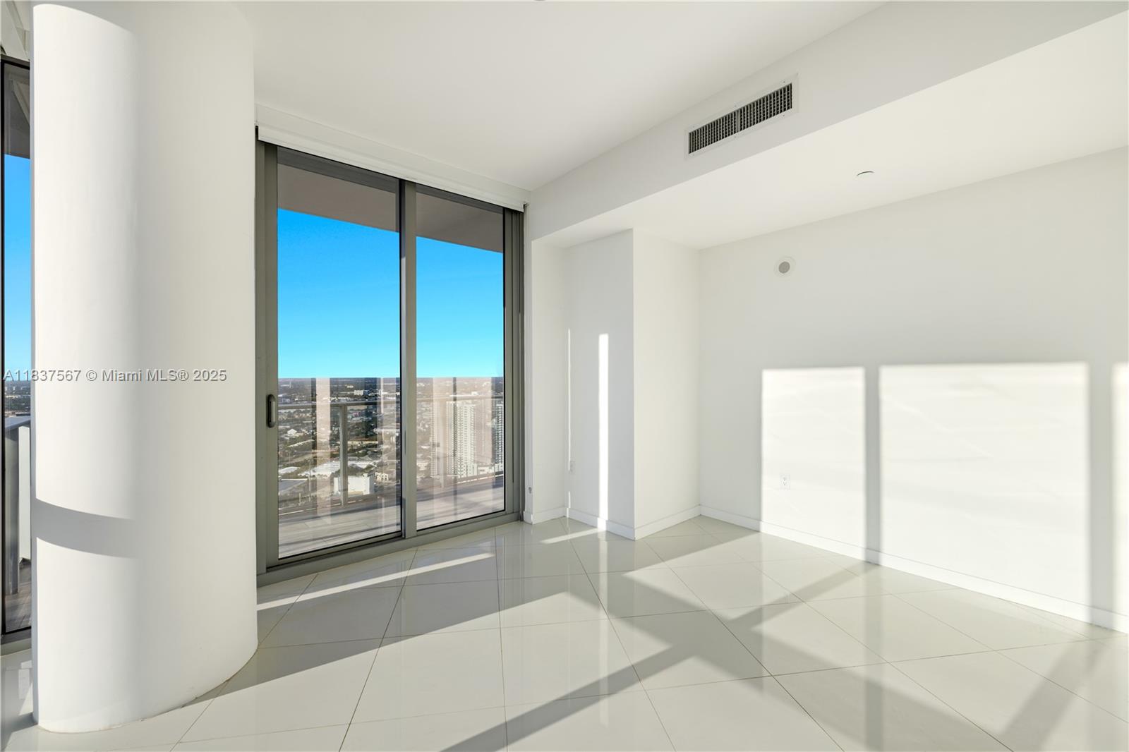 851 NE 1st Ave #4202, Miami FL 33132