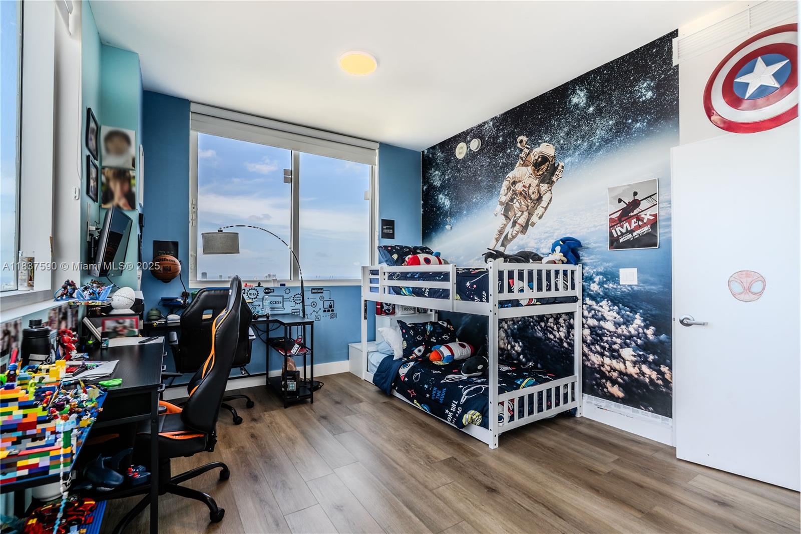 244 Biscayne Blvd #4803, Miami FL 33132