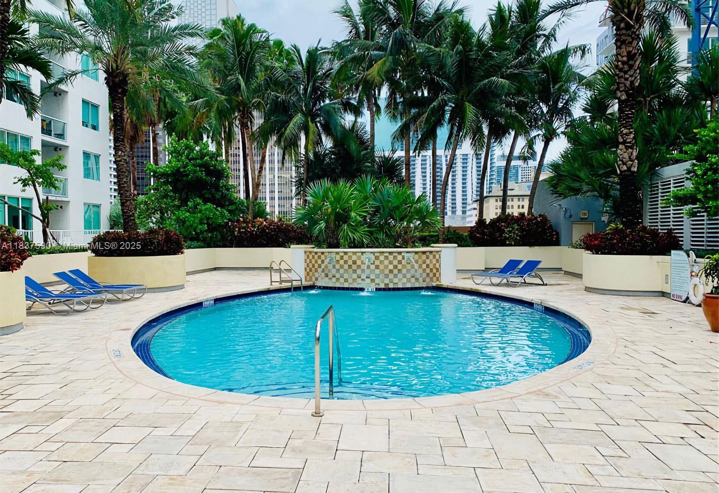 244 Biscayne Blvd #4803, Miami FL 33132