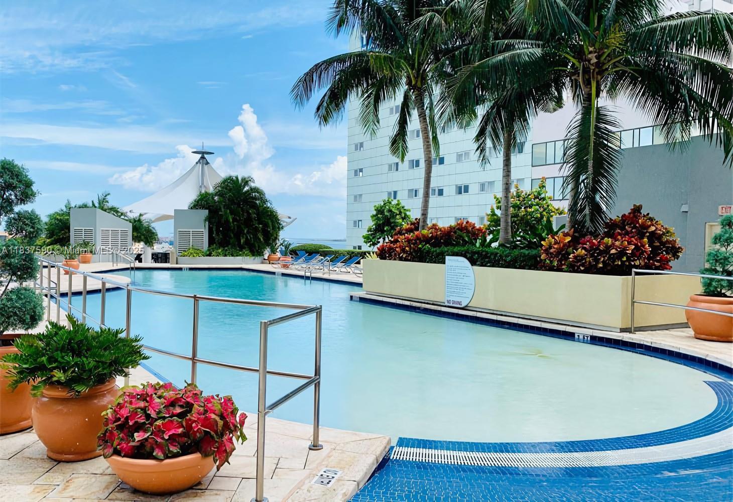 244 Biscayne Blvd #4803, Miami FL 33132