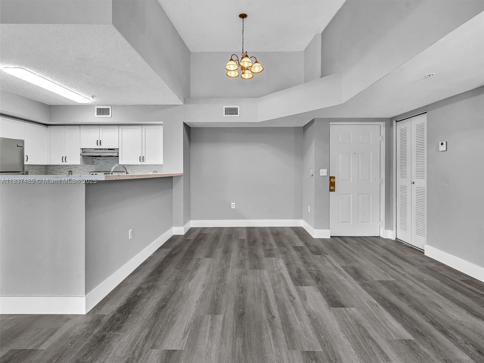 2071 Renaissance Blvd #303, Miramar, Florida image 13