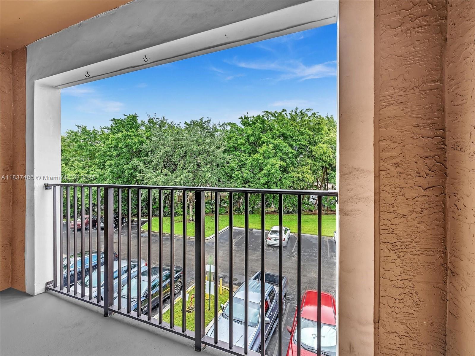 2071 Renaissance Blvd #303, Miramar, Florida image 16