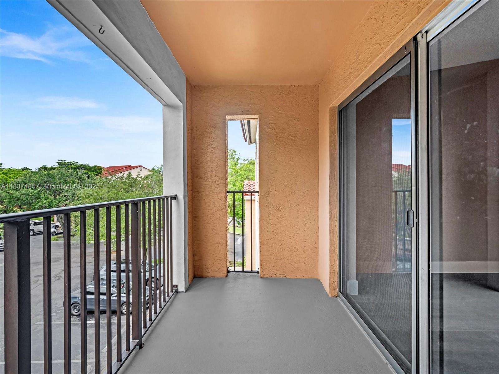 2071 Renaissance Blvd #303, Miramar, Florida image 17