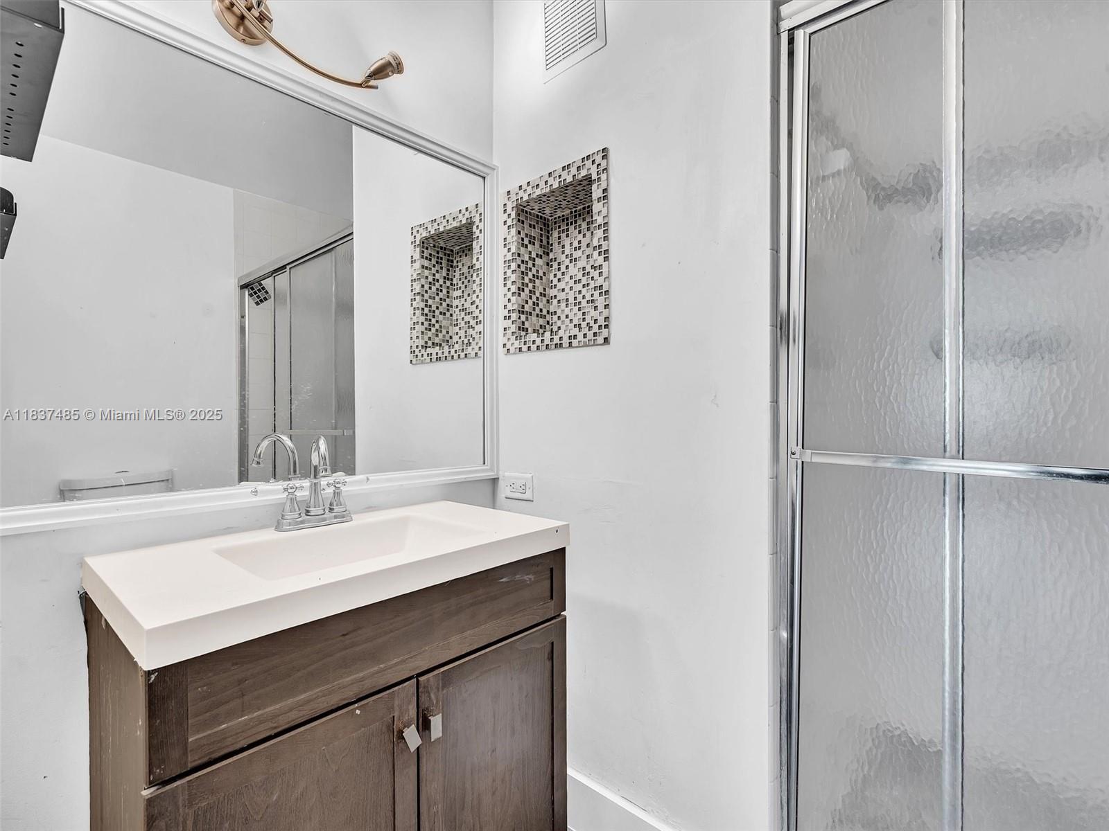 2071 Renaissance Blvd #303, Miramar, Florida image 20