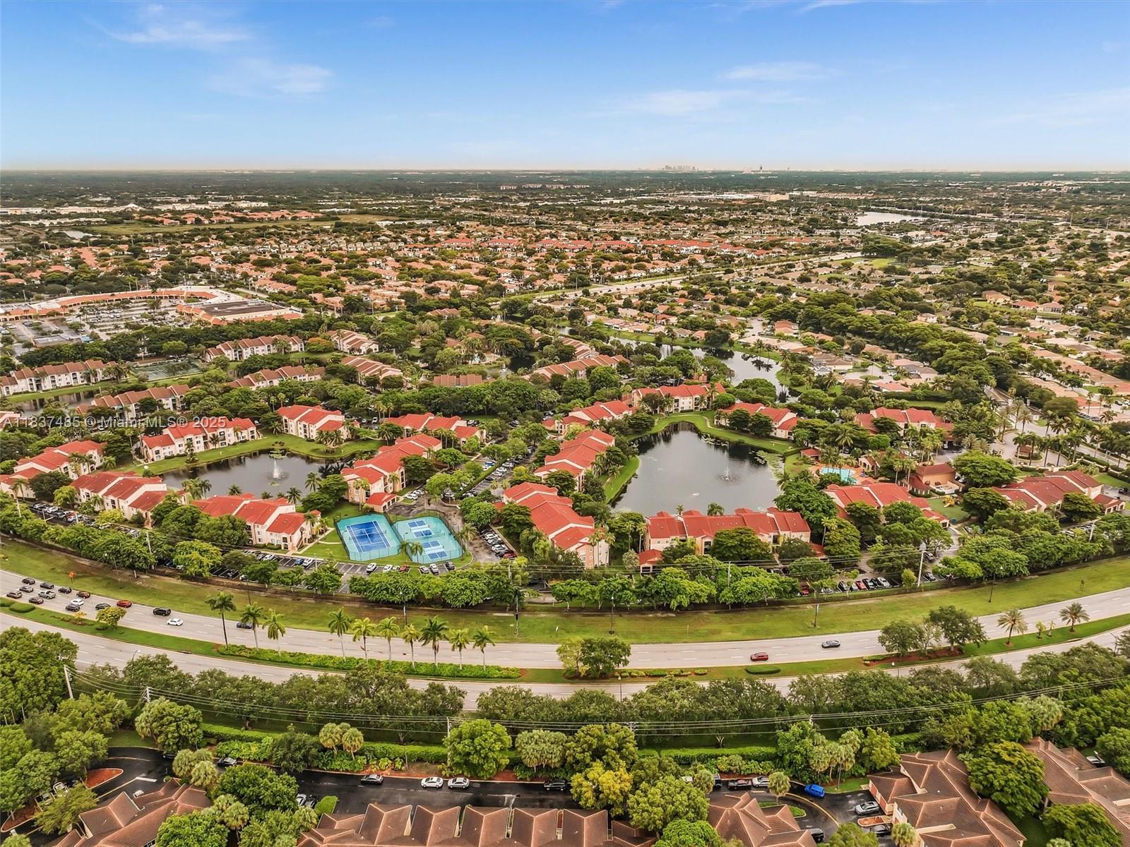 2071 Renaissance Blvd #303, Miramar, Florida image 48