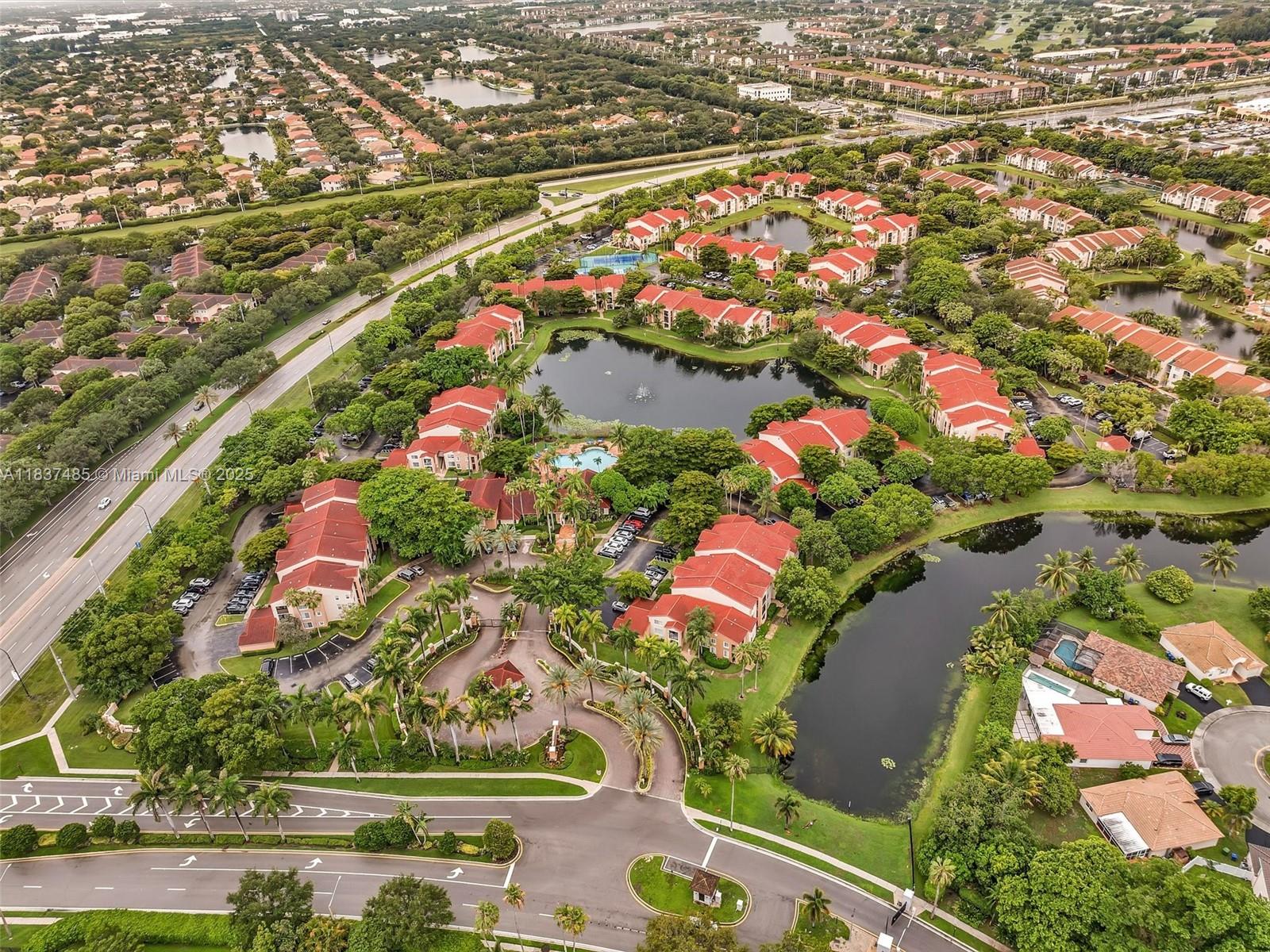 2071 Renaissance Blvd #303, Miramar, Florida image 49