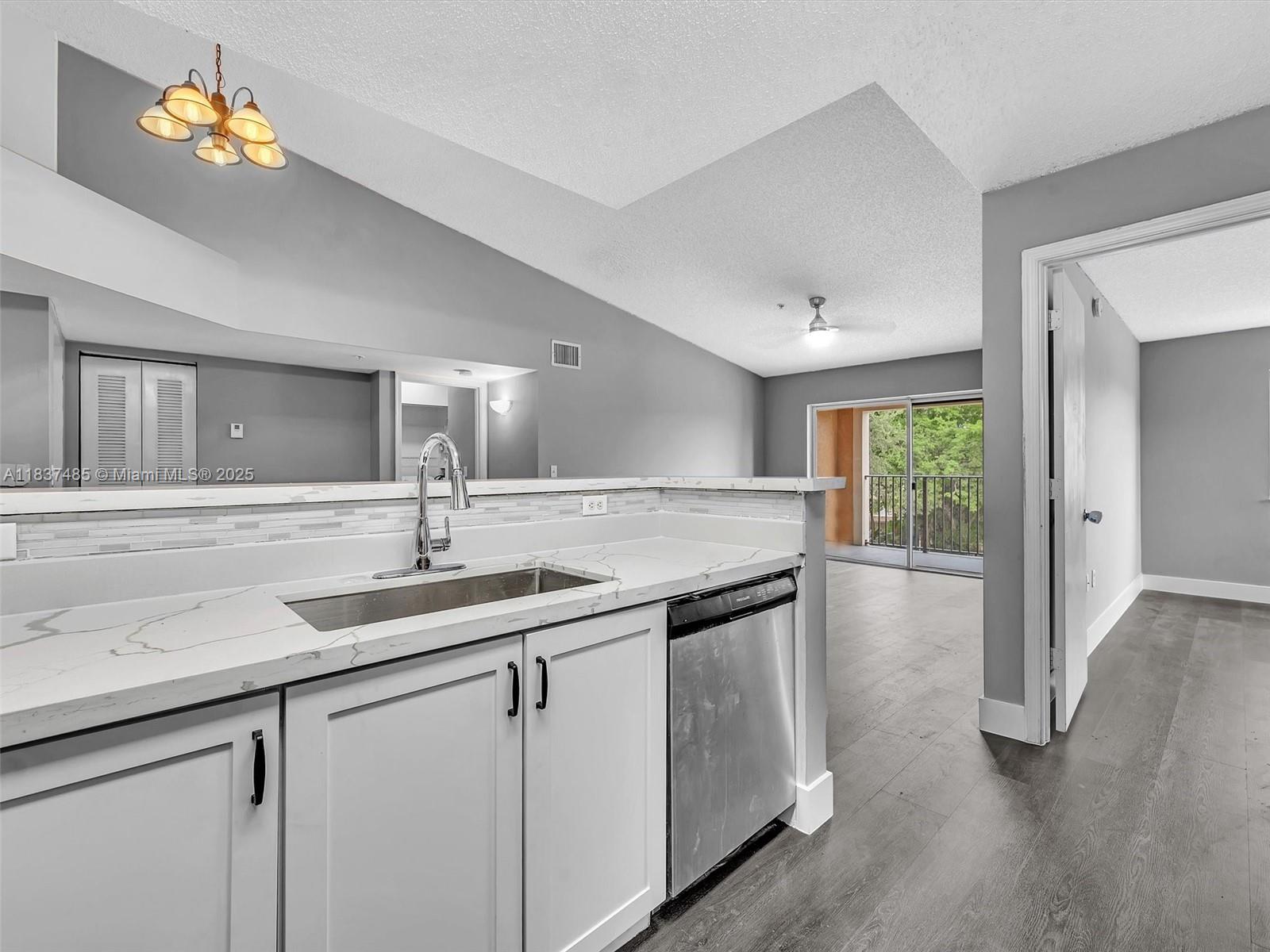 2071 Renaissance Blvd #303, Miramar, Florida image 5