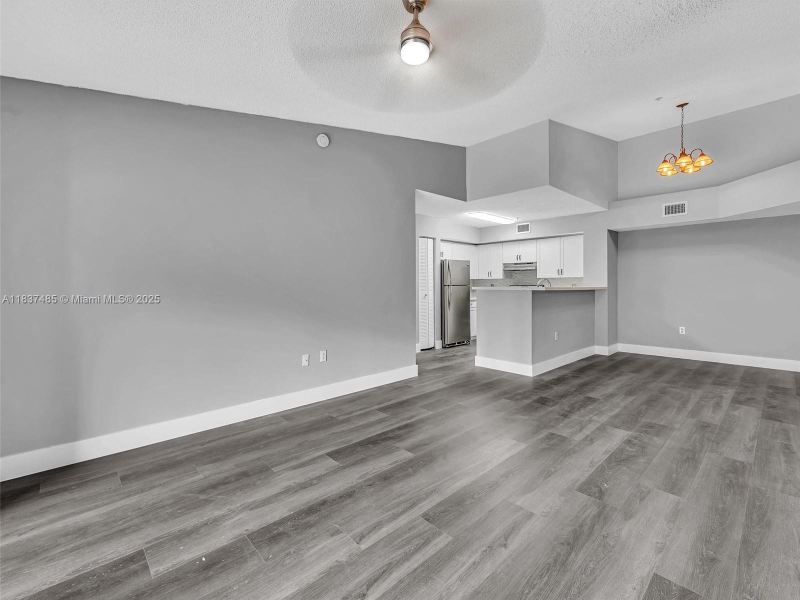 2071 Renaissance Blvd #303, Miramar, Florida image 9