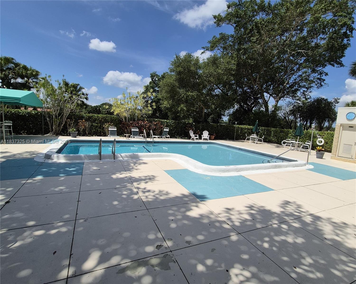 16300 Golf Club Rd #412, Weston, Florida image 35