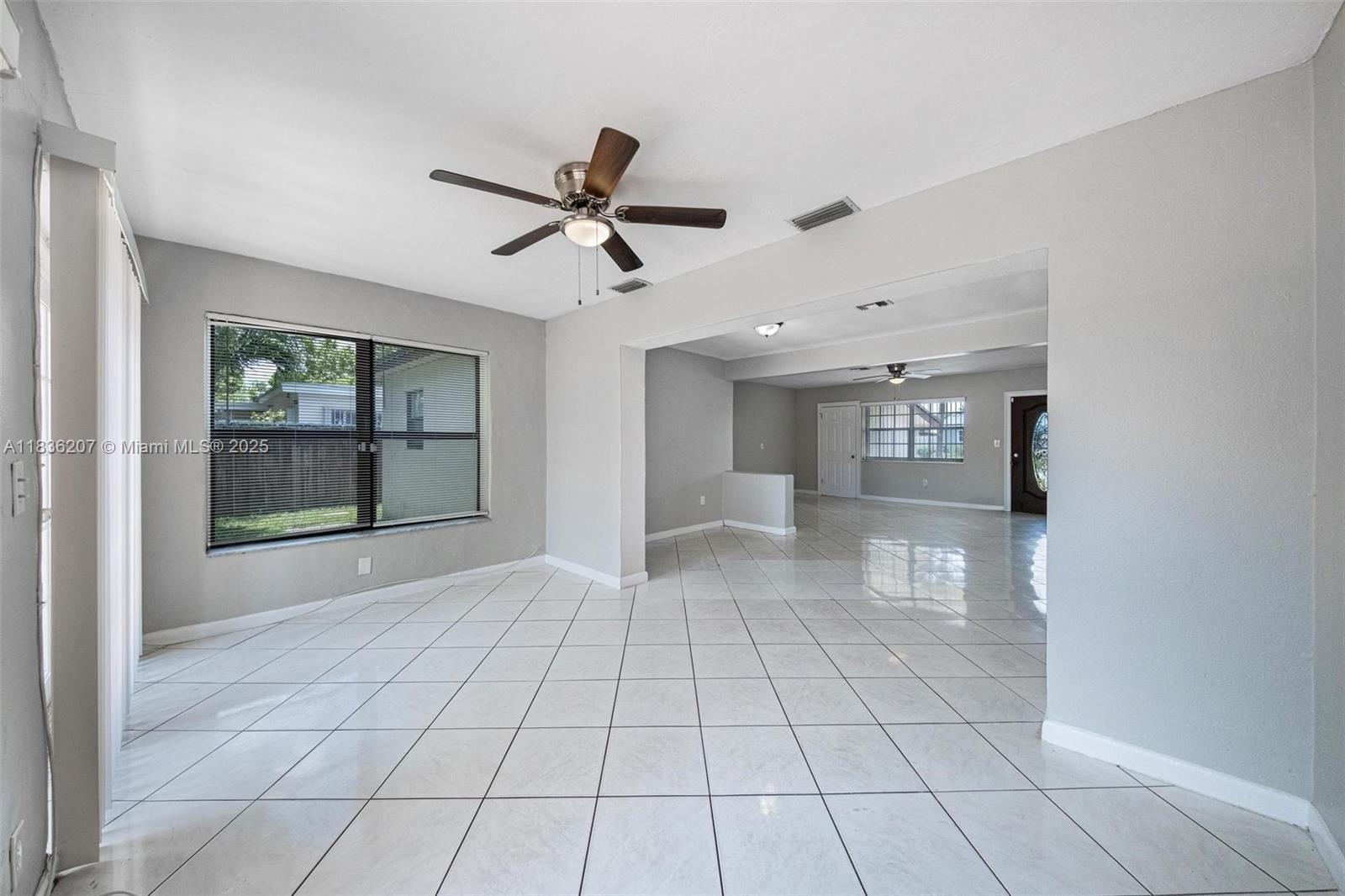 7521 Indigo St, Miramar, Florida image 19
