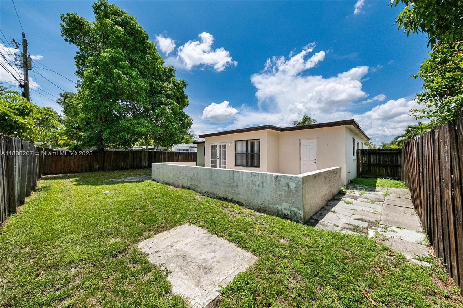 7521 Indigo St, Miramar, Florida image 35