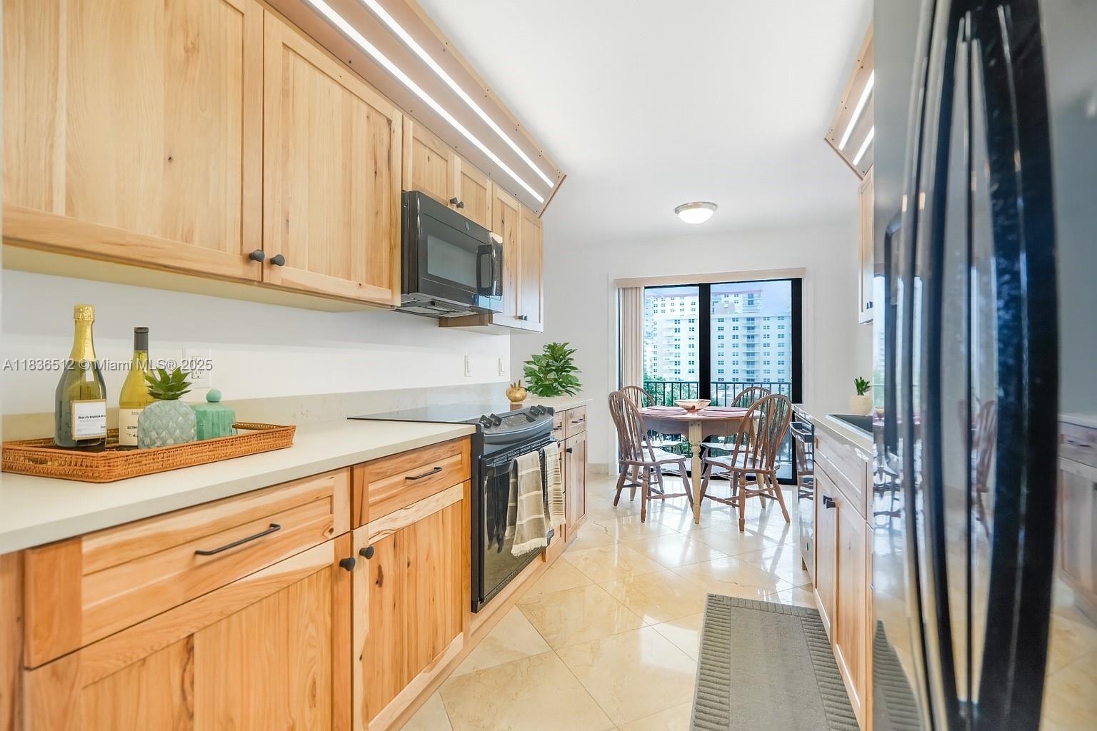 1201 S Ocean Dr #410S, Hollywood, Florida image 2