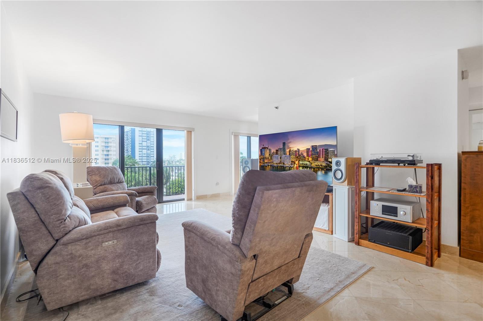 1201 S Ocean Dr #410S, Hollywood, Florida image 7