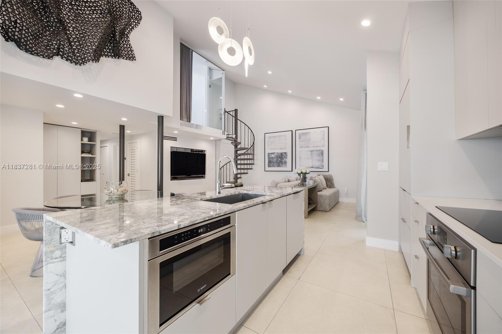7045 SW 67th Ave #40, South Miami, Florida image 10