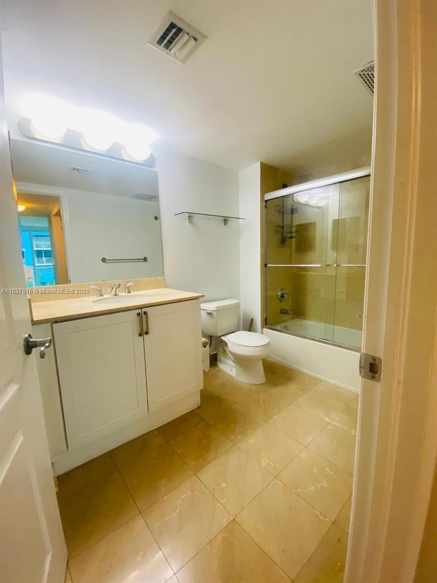 2101 Brickell Ave #402, Miami FL 33129