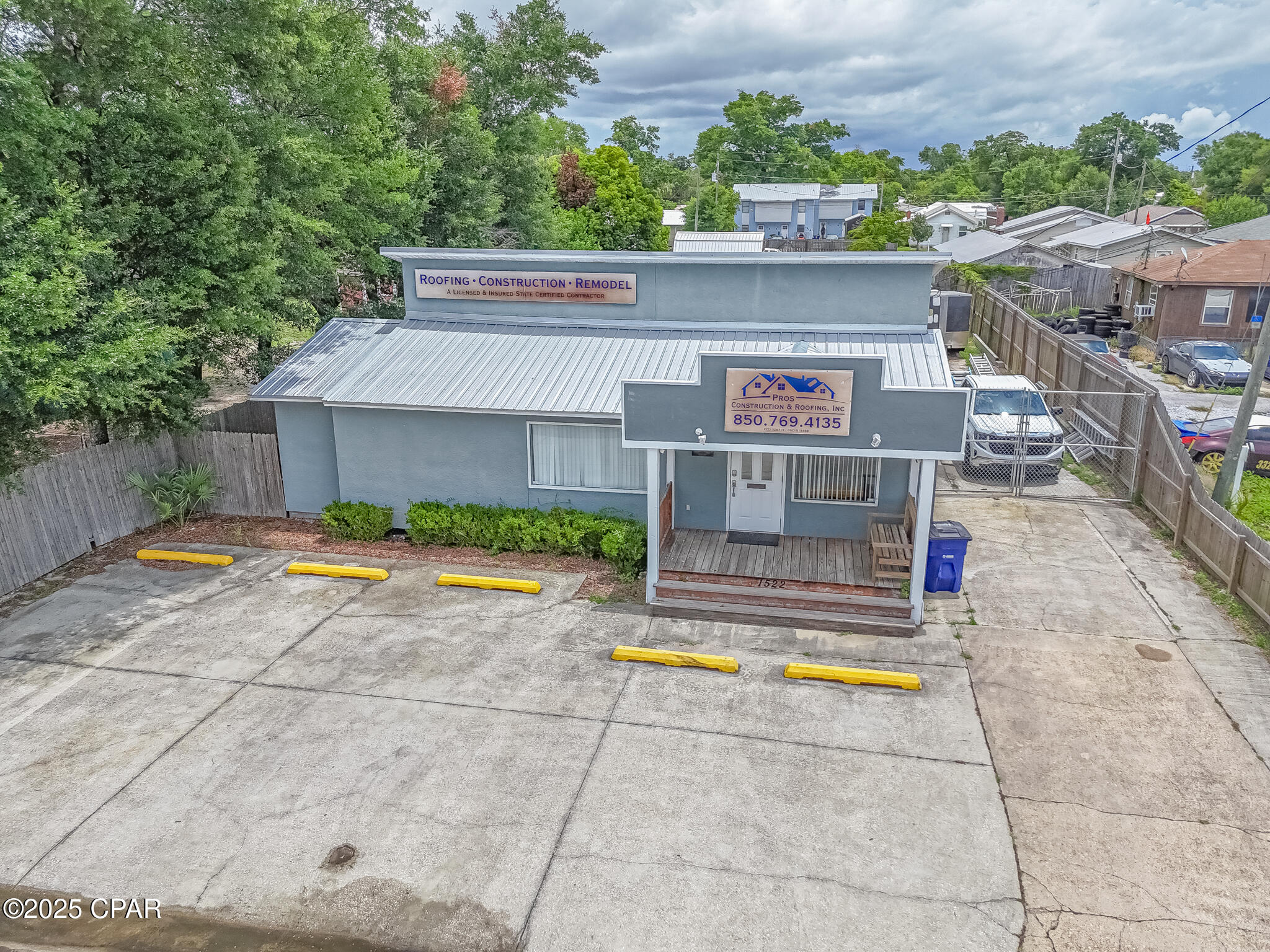 Image 2 For 1522 Chestnut Avenue