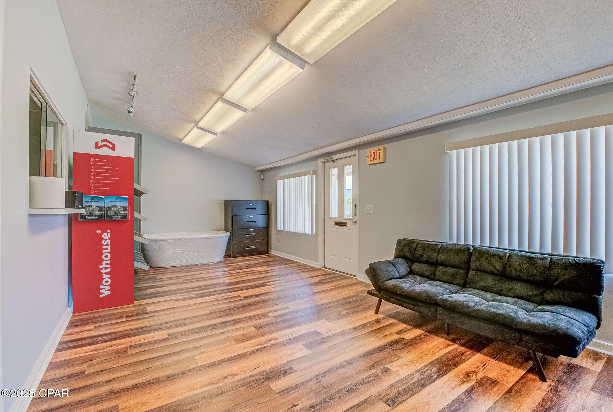 Image 4 For 1522 Chestnut Avenue