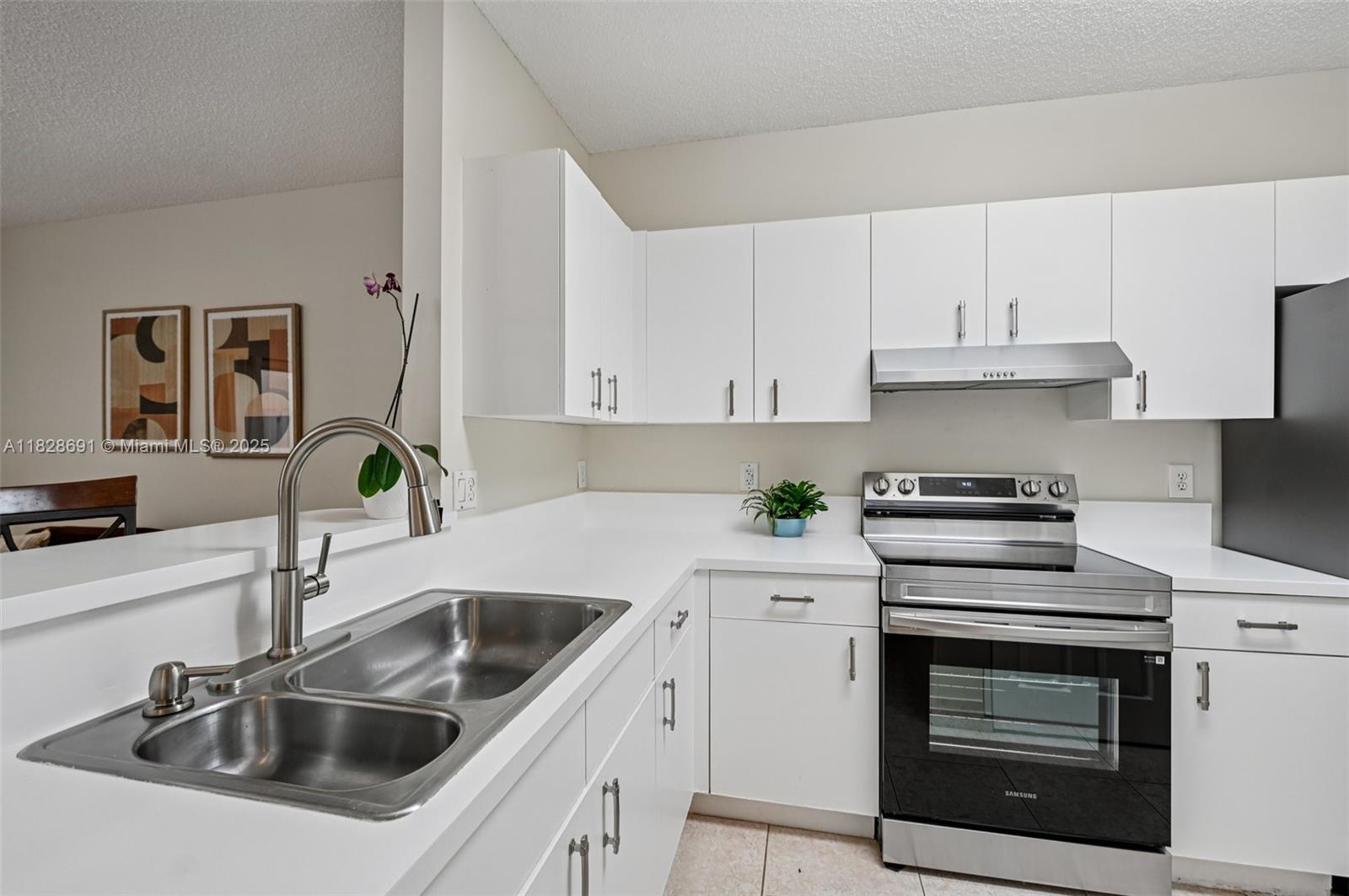 16111 Emerald Cove Rd, Weston, Florida image 11