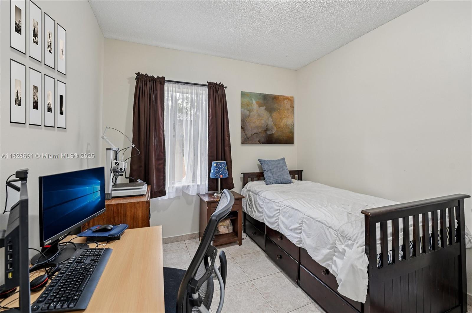 16111 Emerald Cove Rd, Weston, Florida image 20