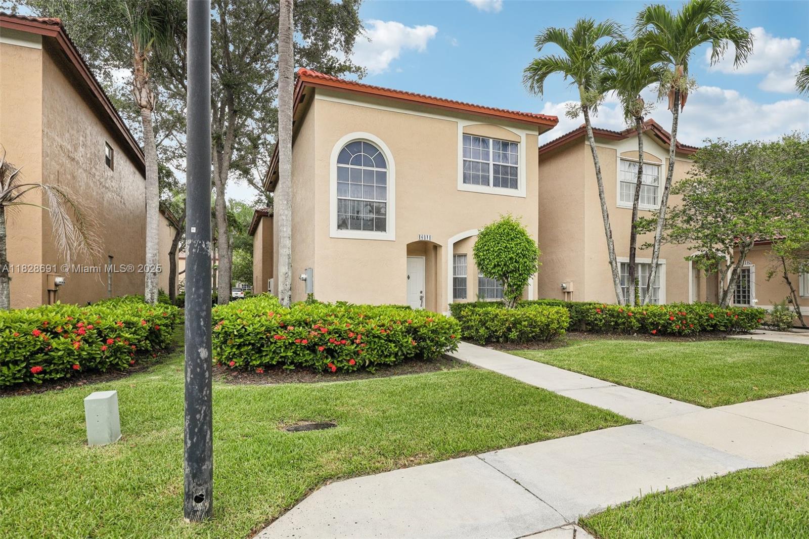 16111 Emerald Cove Rd, Weston, Florida image 31