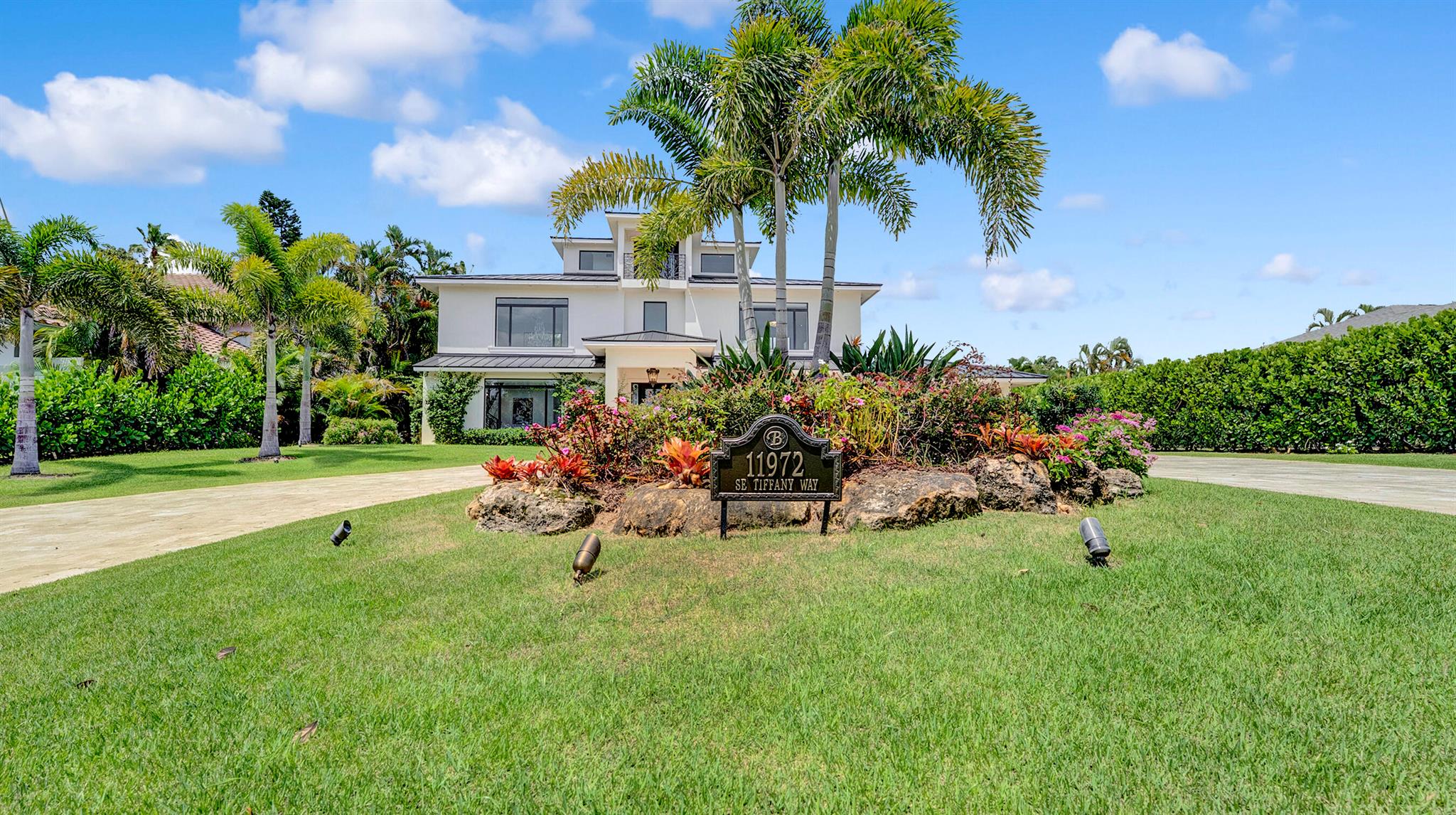 Image to showcase the property located at 11972 SE Tiffany Way