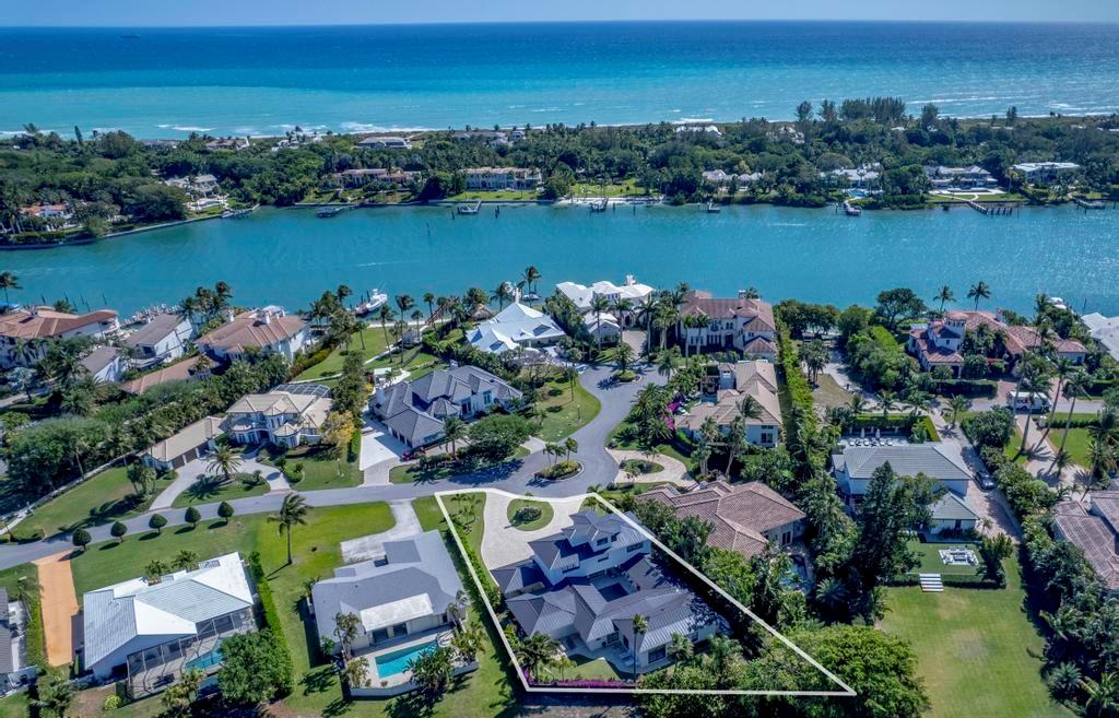 Image to showcase the property located at 11972 SE Tiffany Way