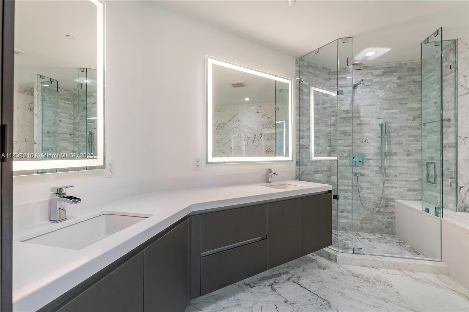 851 NE 1st Ave #2405, Miami FL 33132
