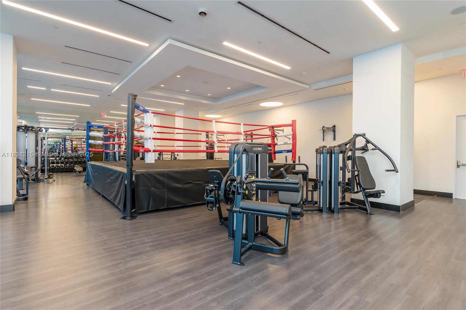 851 NE 1st Ave #2405, Miami FL 33132