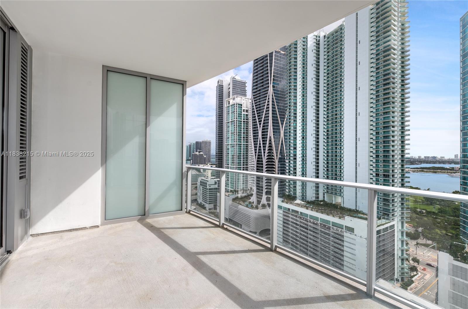 851 NE 1st Ave #2405, Miami FL 33132