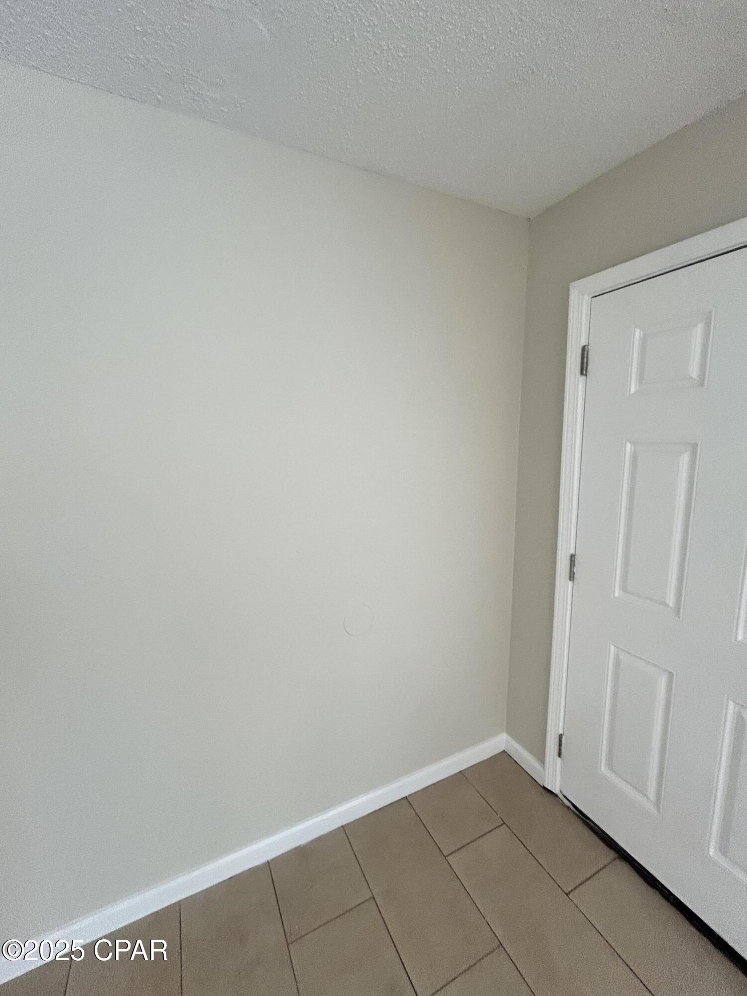 Image 12 For 3914 11th Street 201