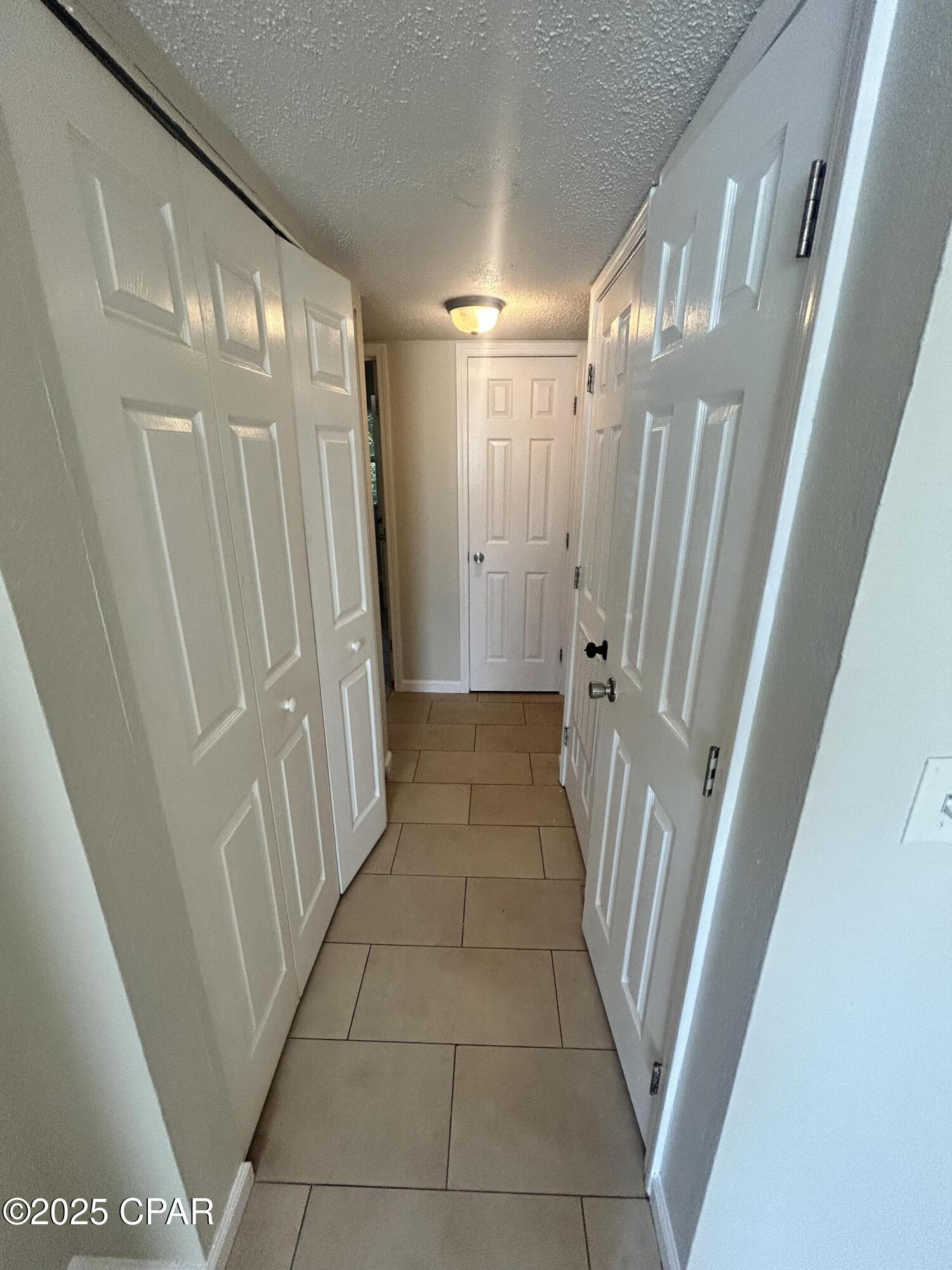 Image 5 For 3914 11th Street 201