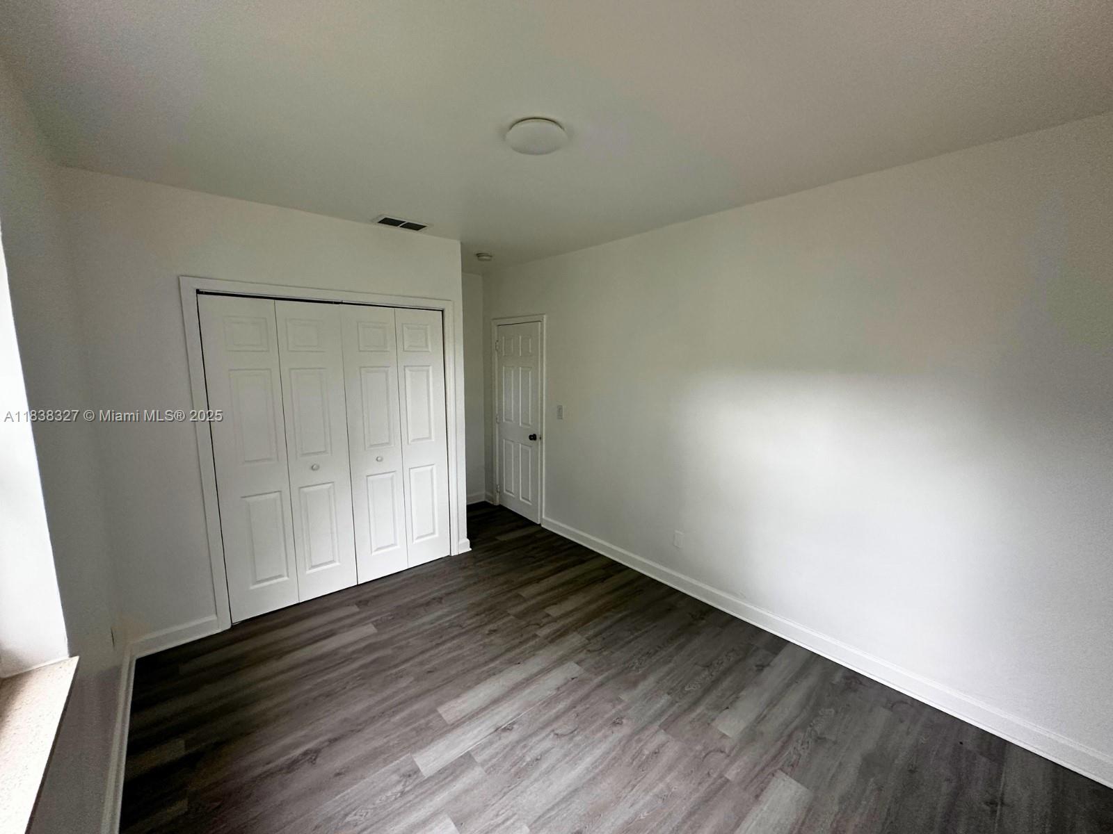 1645 NE 175th St, North Miami Beach, Florida image 15