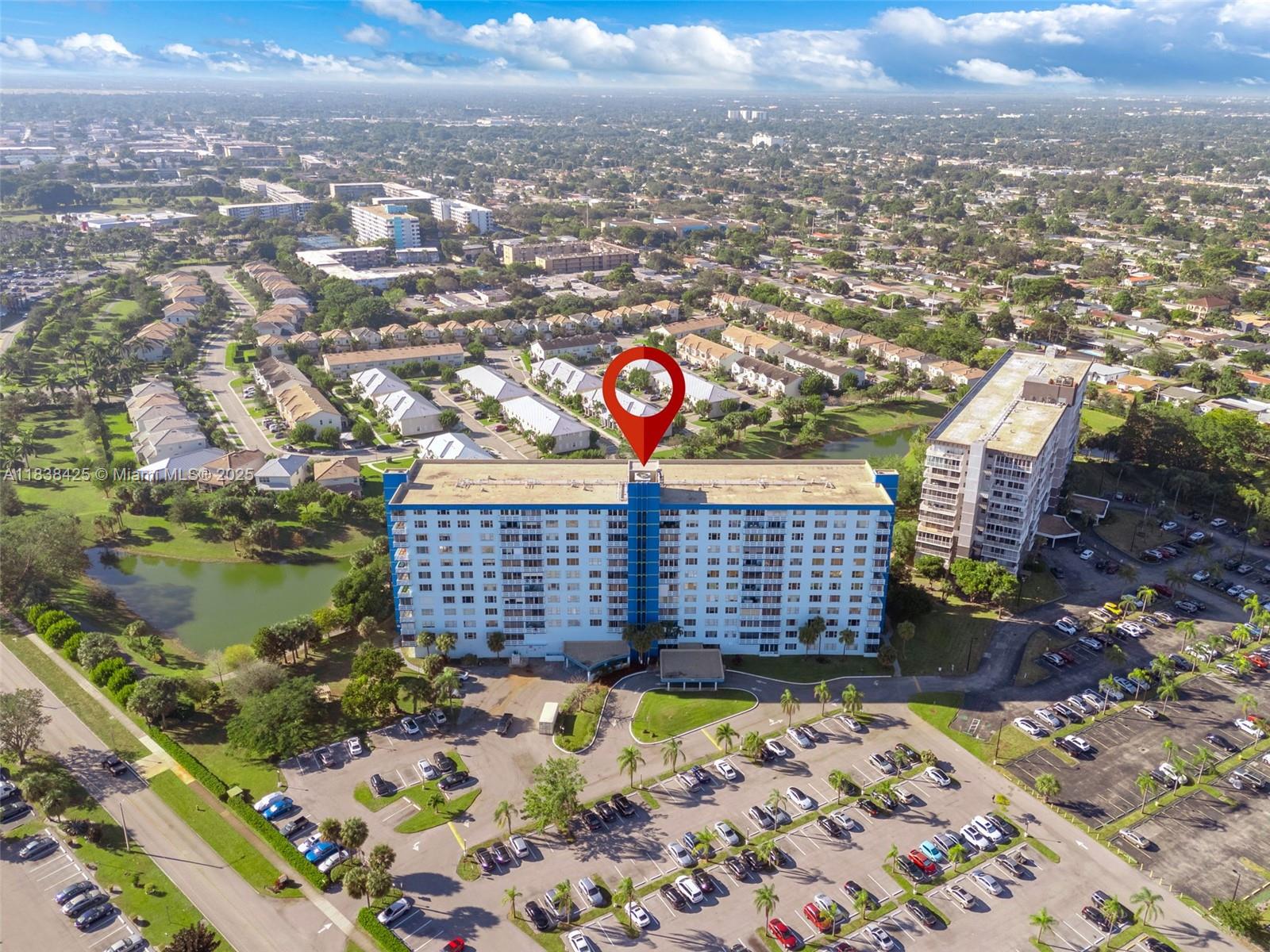 4001 Hillcrest Dr #812, Hollywood, Florida image 32