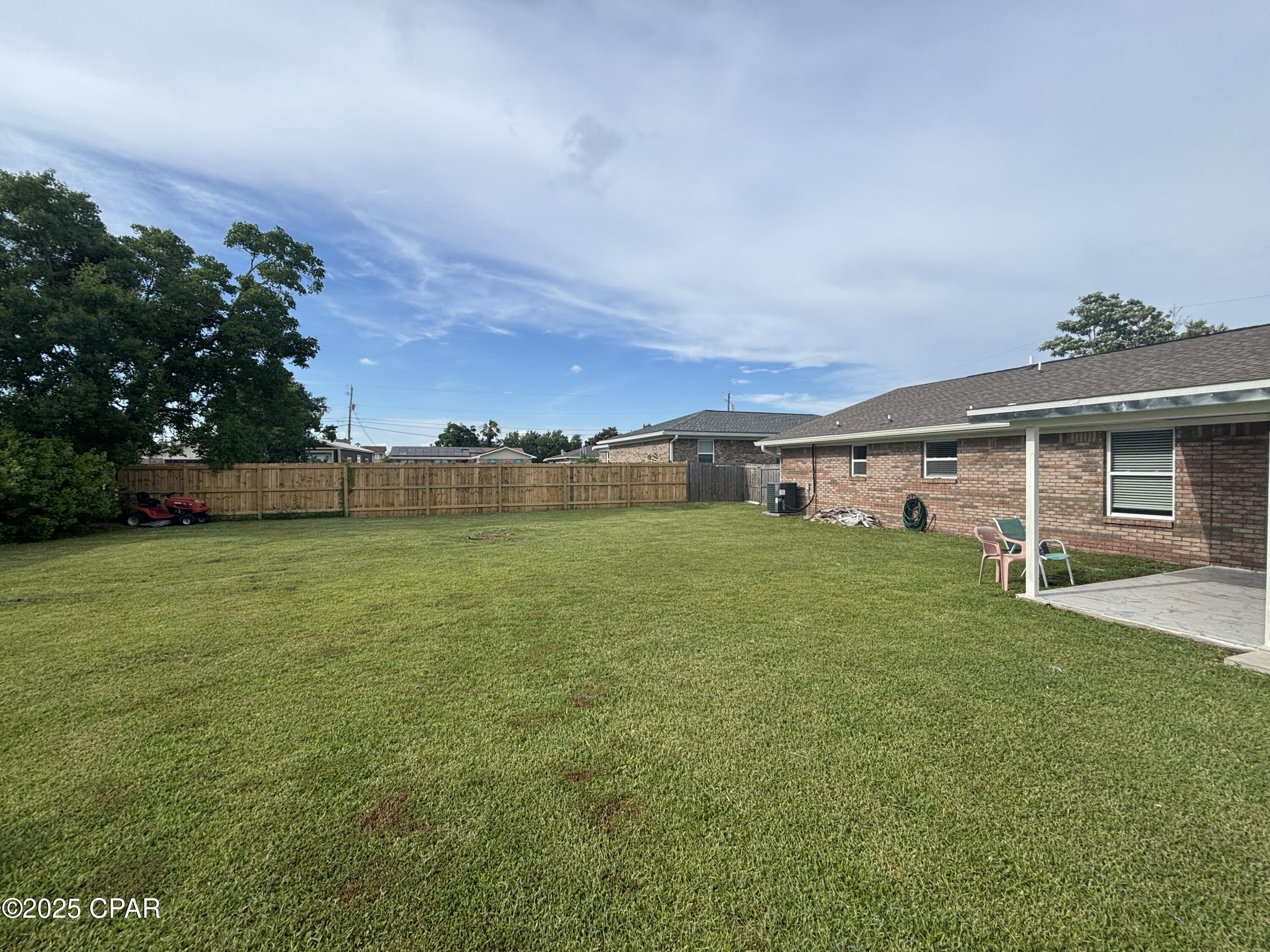 Image 16 For 1426 Tina Avenue