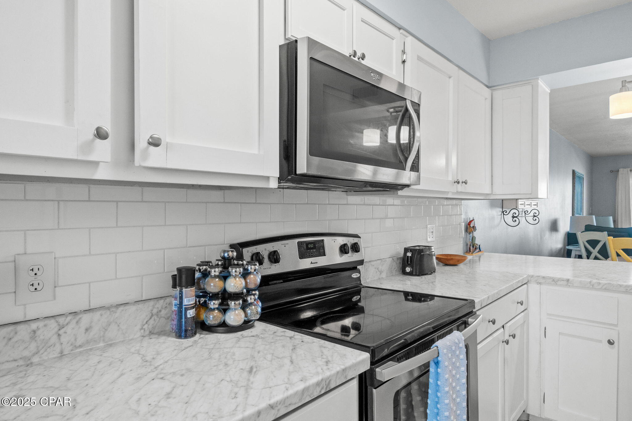 Image 11 For 5801 Thomas Drive 320