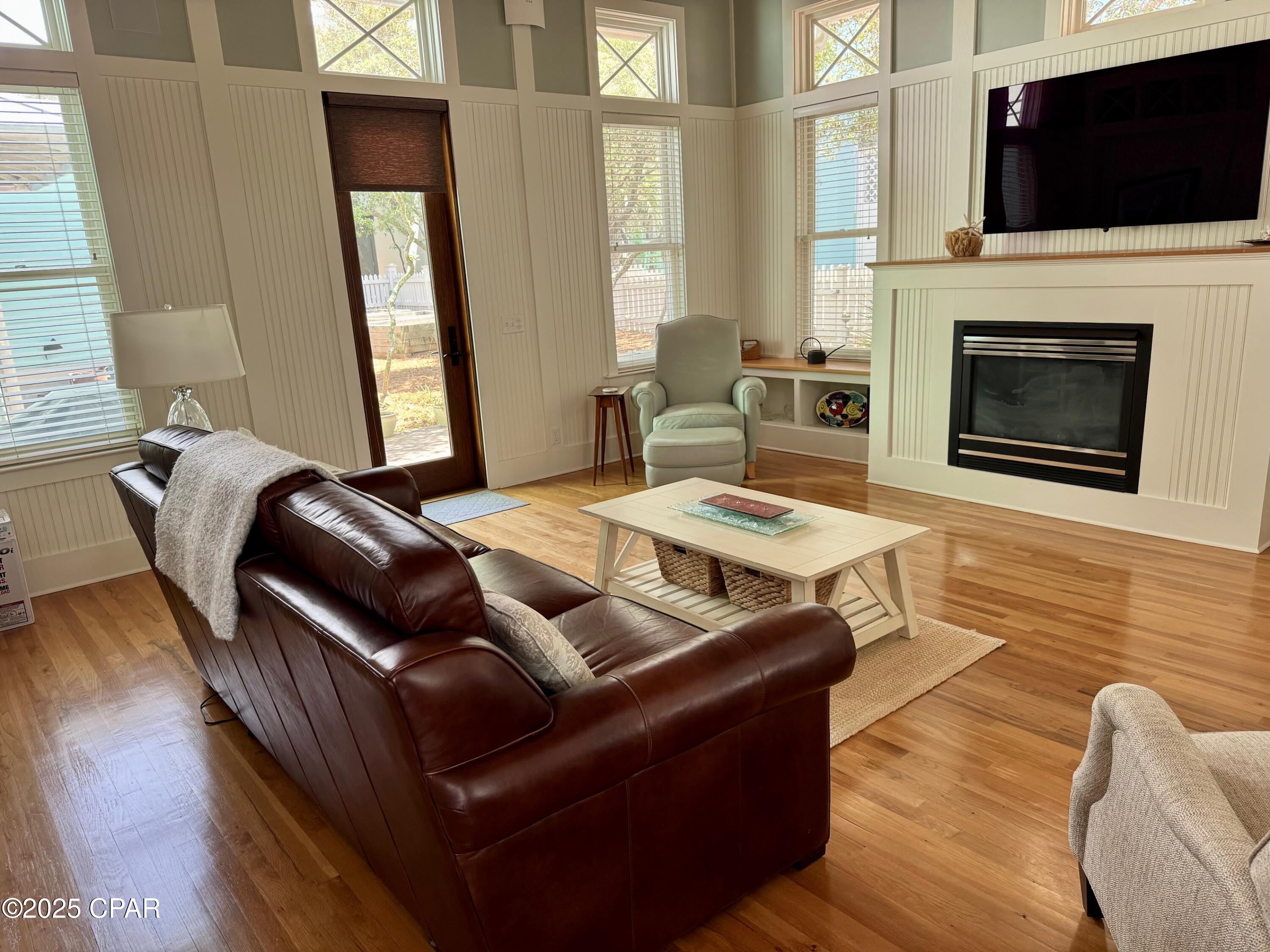 Image 11 For 209 Dunecrest Lane