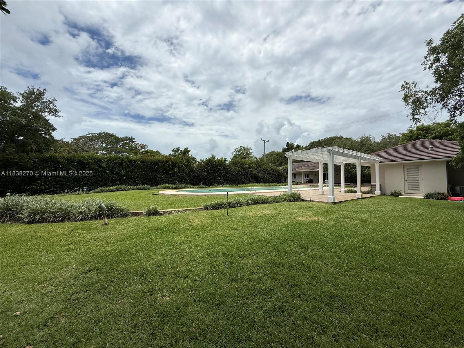 11055 Paradela St, Coral Gables, Florida image 14