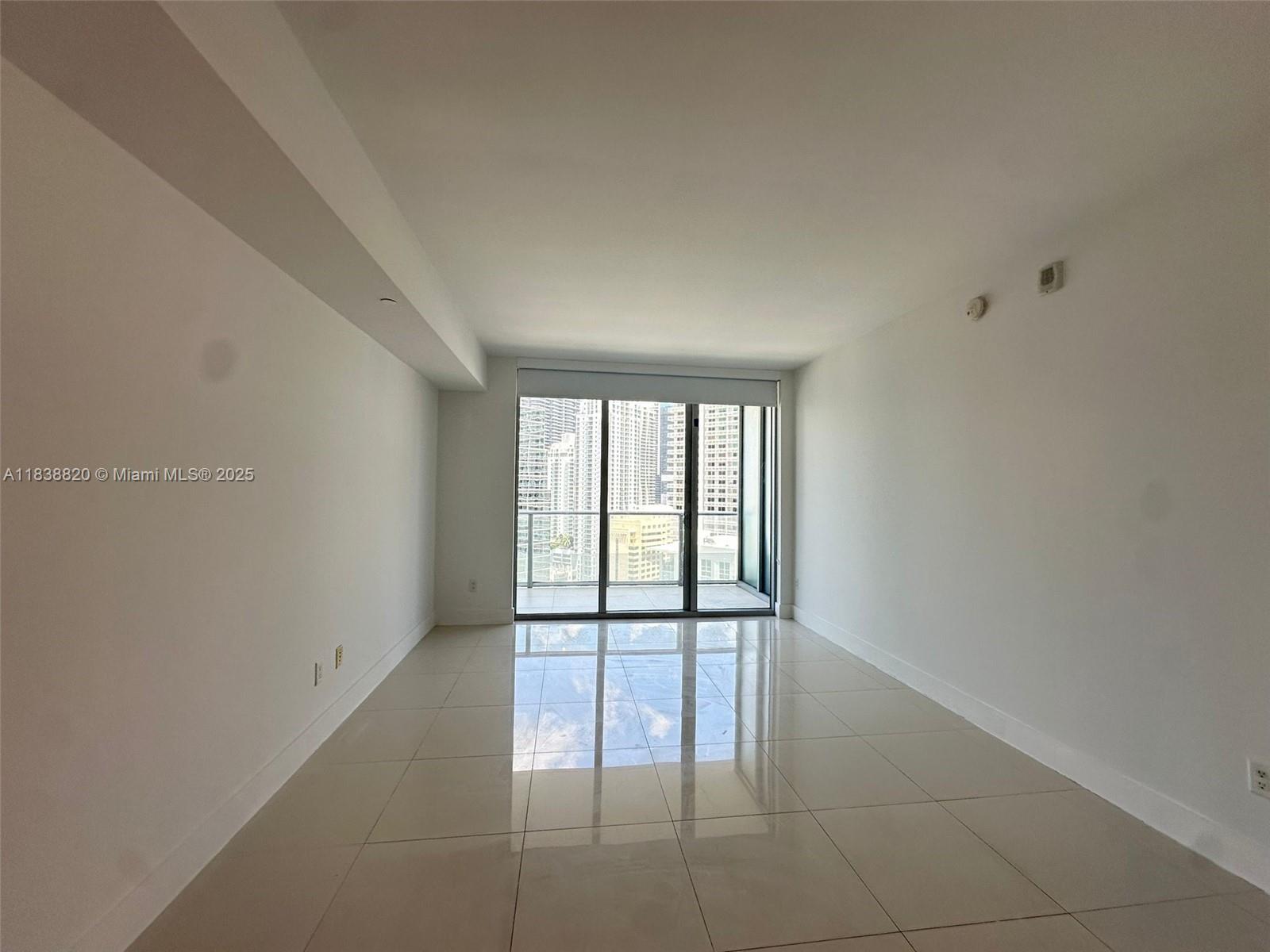 1300 Brickell Bay Dr #2813, Miami FL 33131