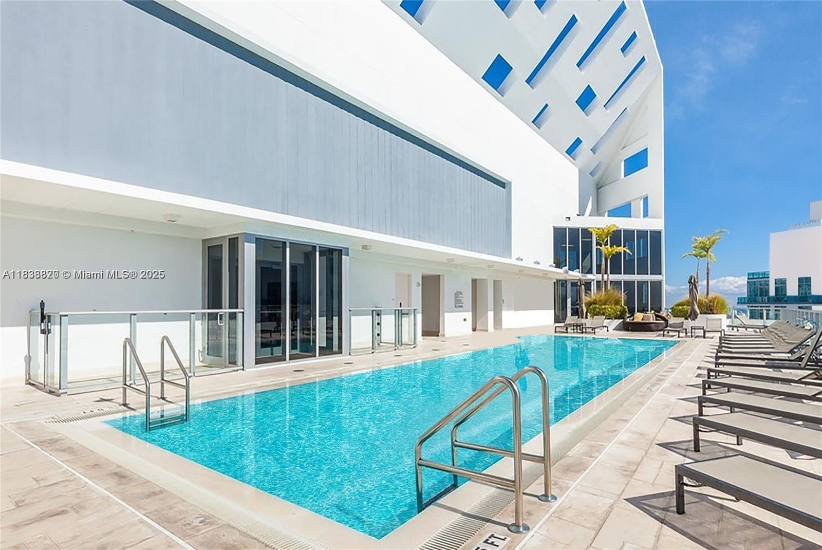 1300 Brickell Bay Dr #2813, Miami FL 33131