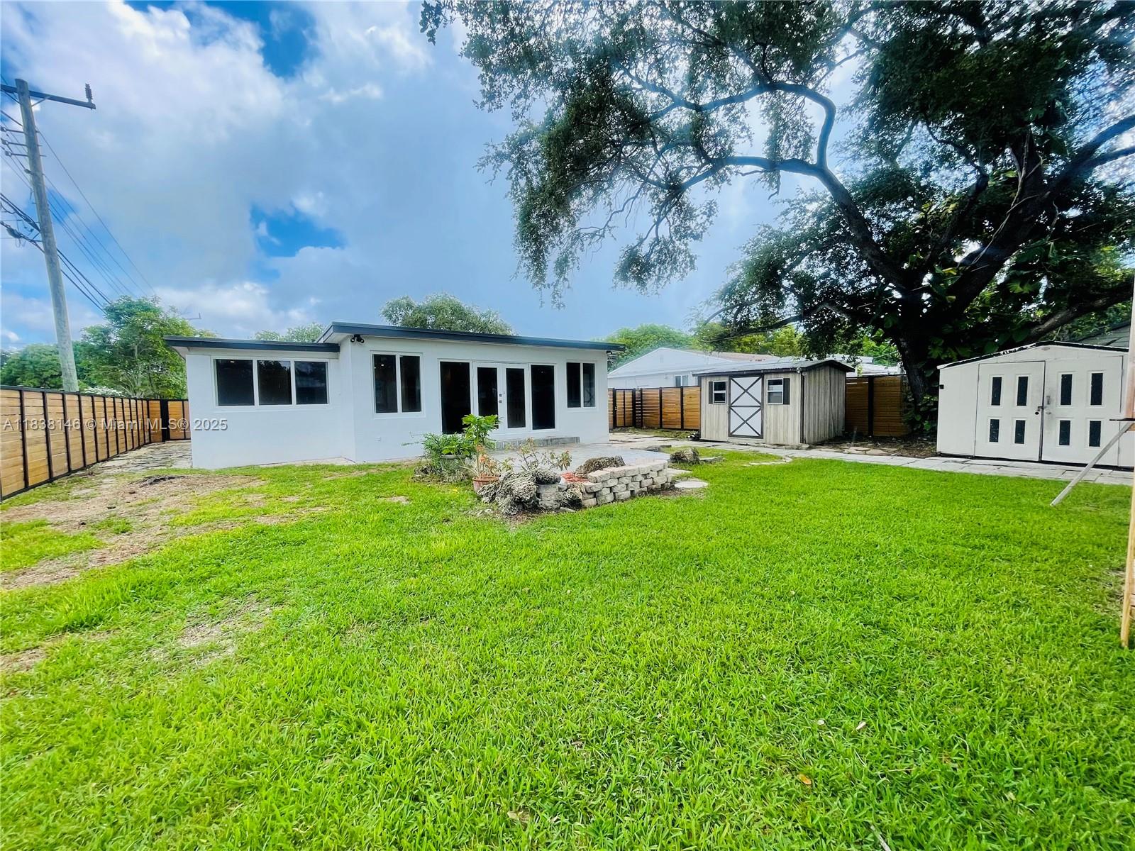 1930 NE 178th St, North Miami Beach, Florida image 32