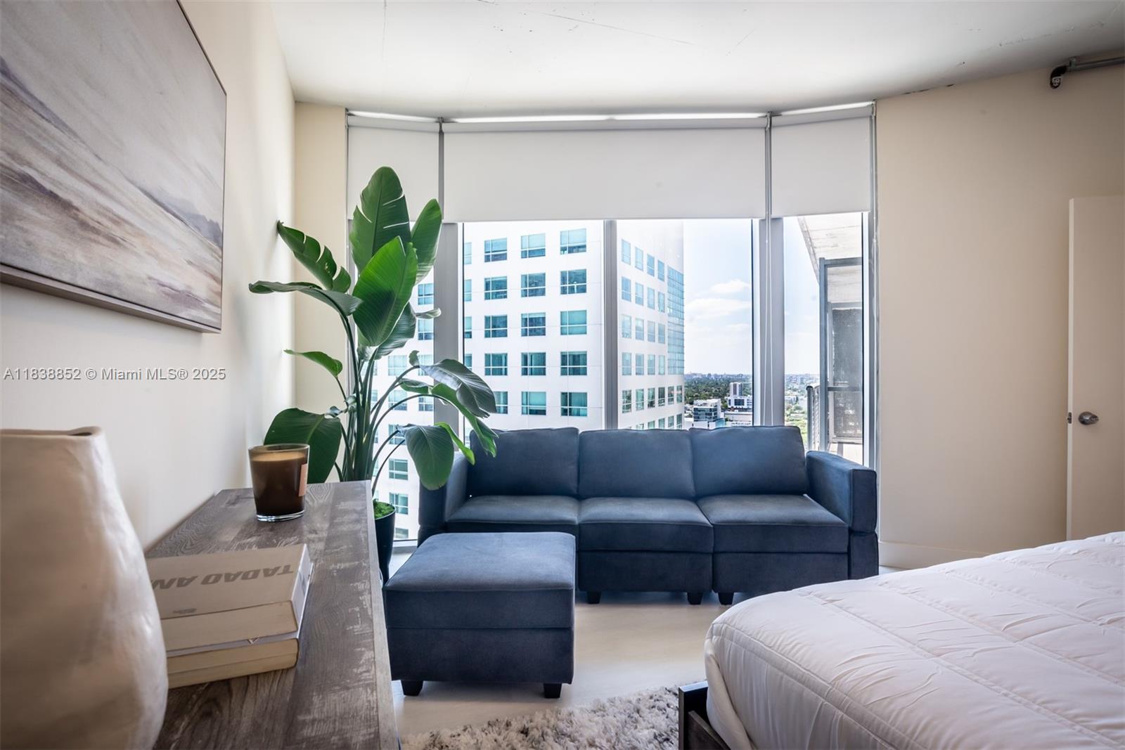 690 SW 1st Ct #2527, Miami FL 33130