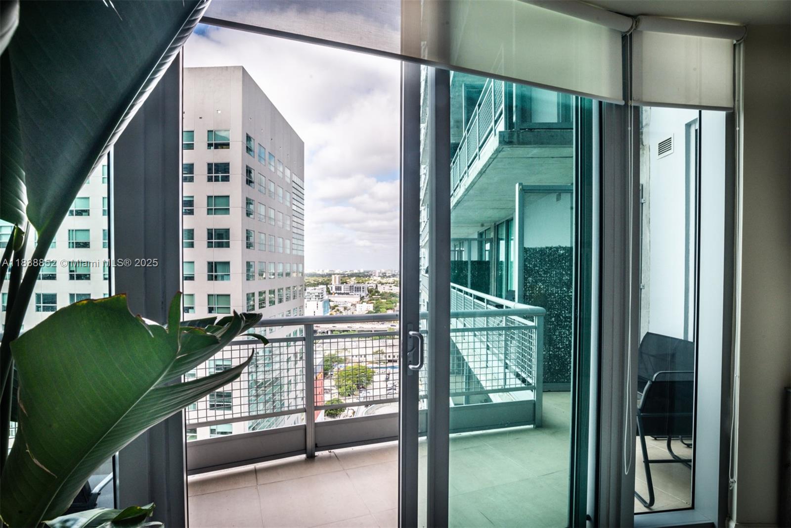690 SW 1st Ct #2527, Miami FL 33130