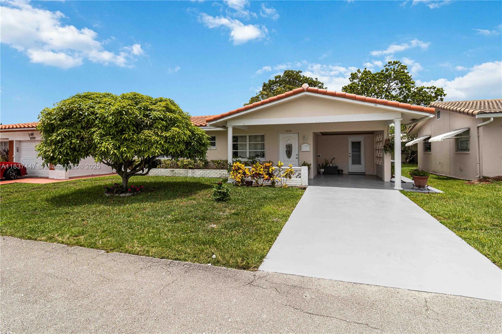 5723 NW 86th Ave, Tamarac, Florida image 1