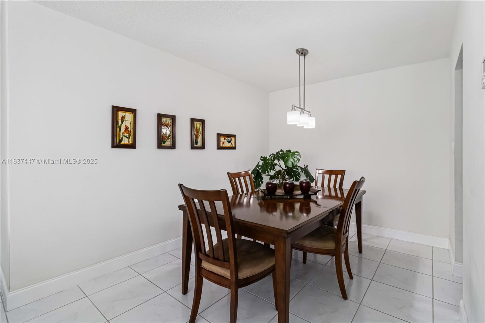 5723 NW 86th Ave, Tamarac, Florida image 12