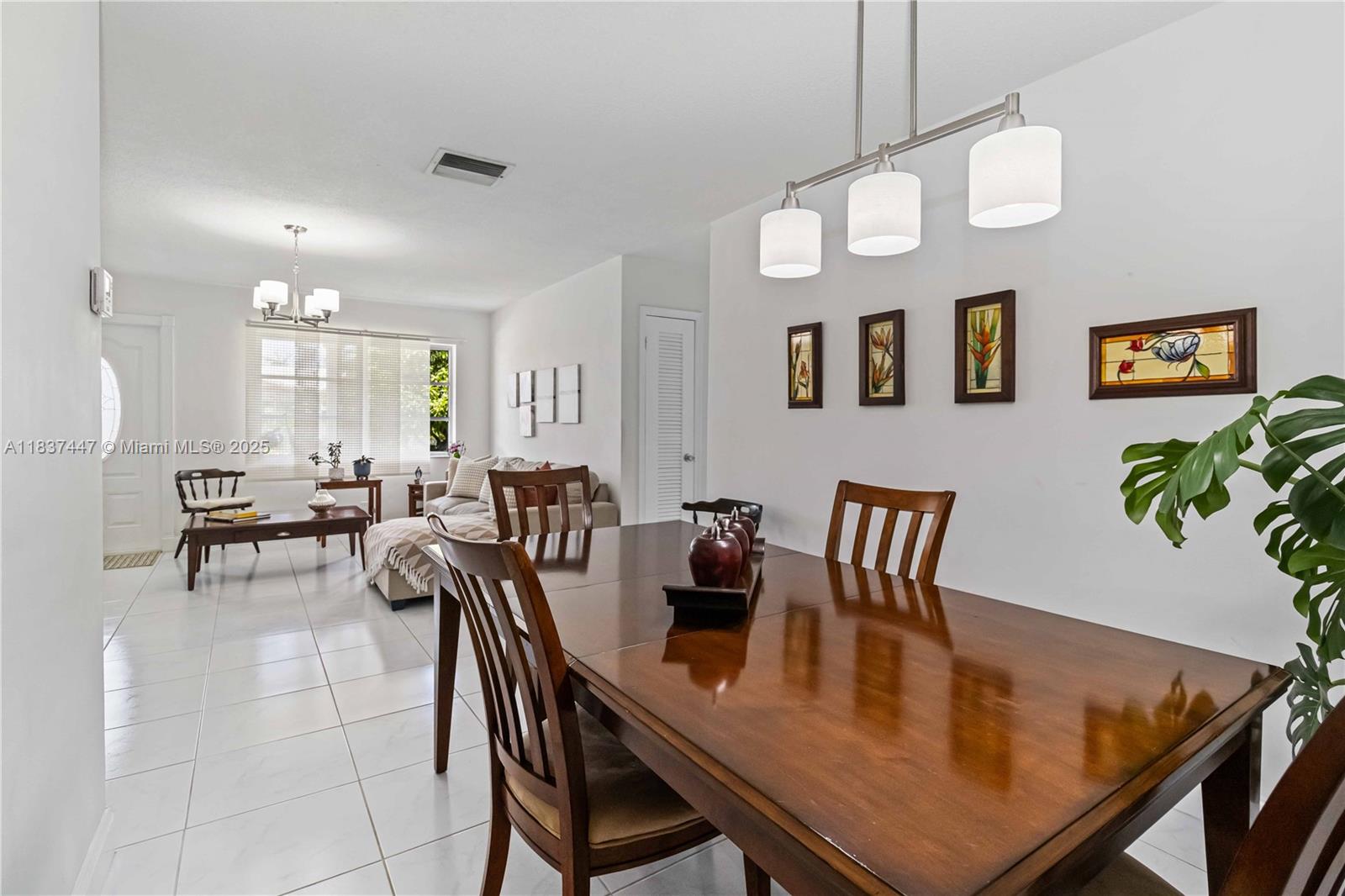 5723 NW 86th Ave, Tamarac, Florida image 13