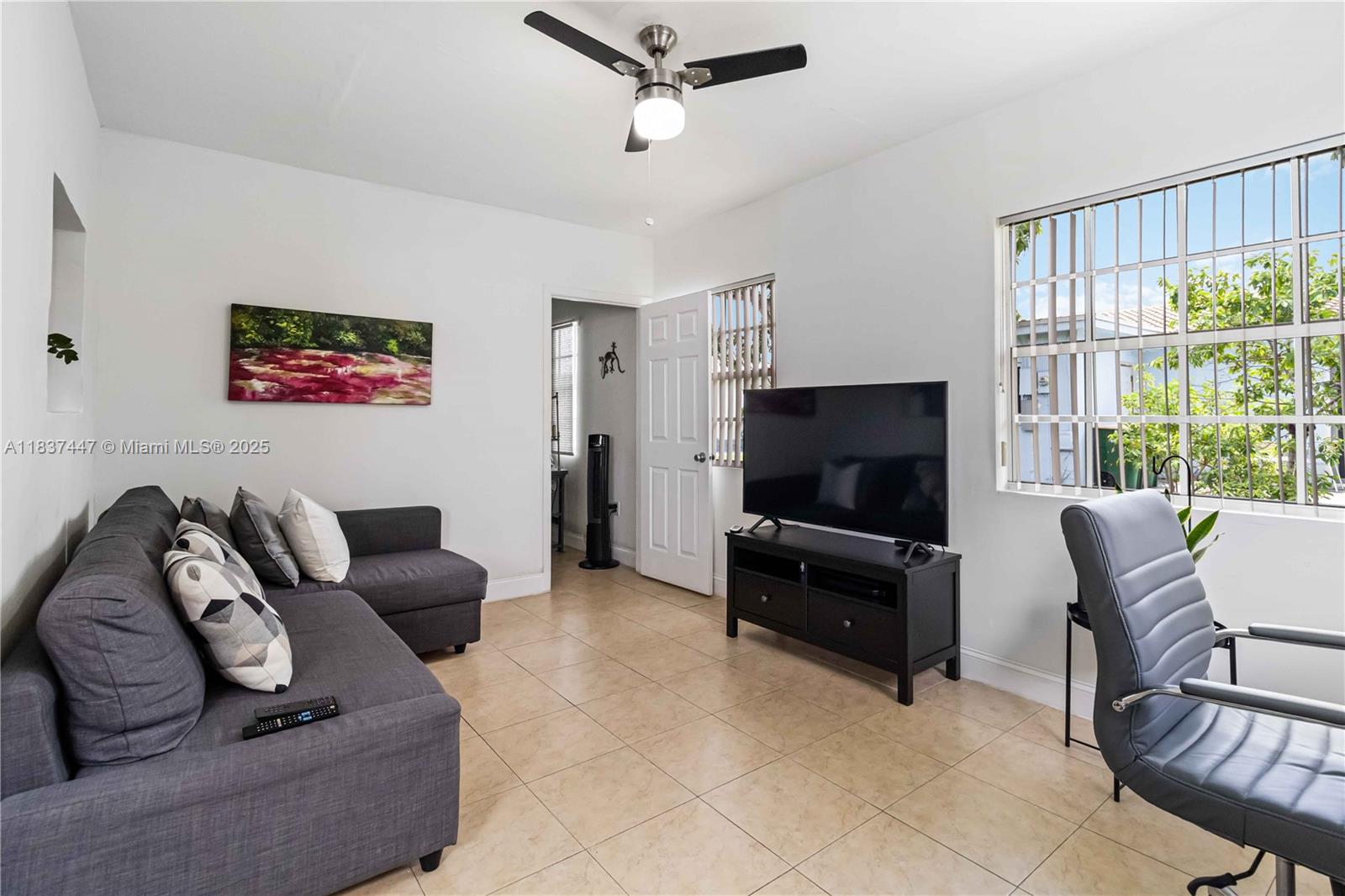 5723 NW 86th Ave, Tamarac, Florida image 14