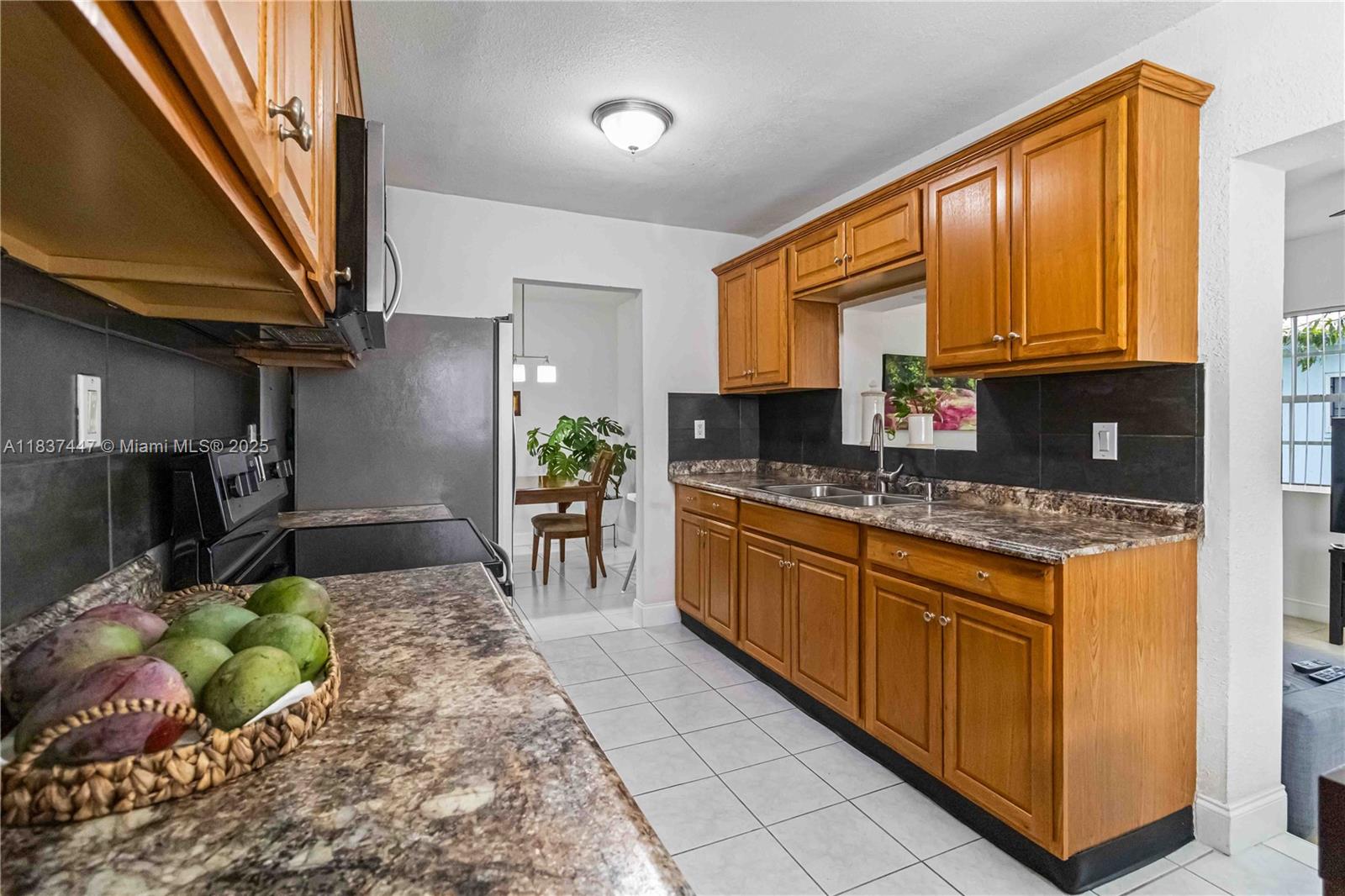 5723 NW 86th Ave, Tamarac, Florida image 23