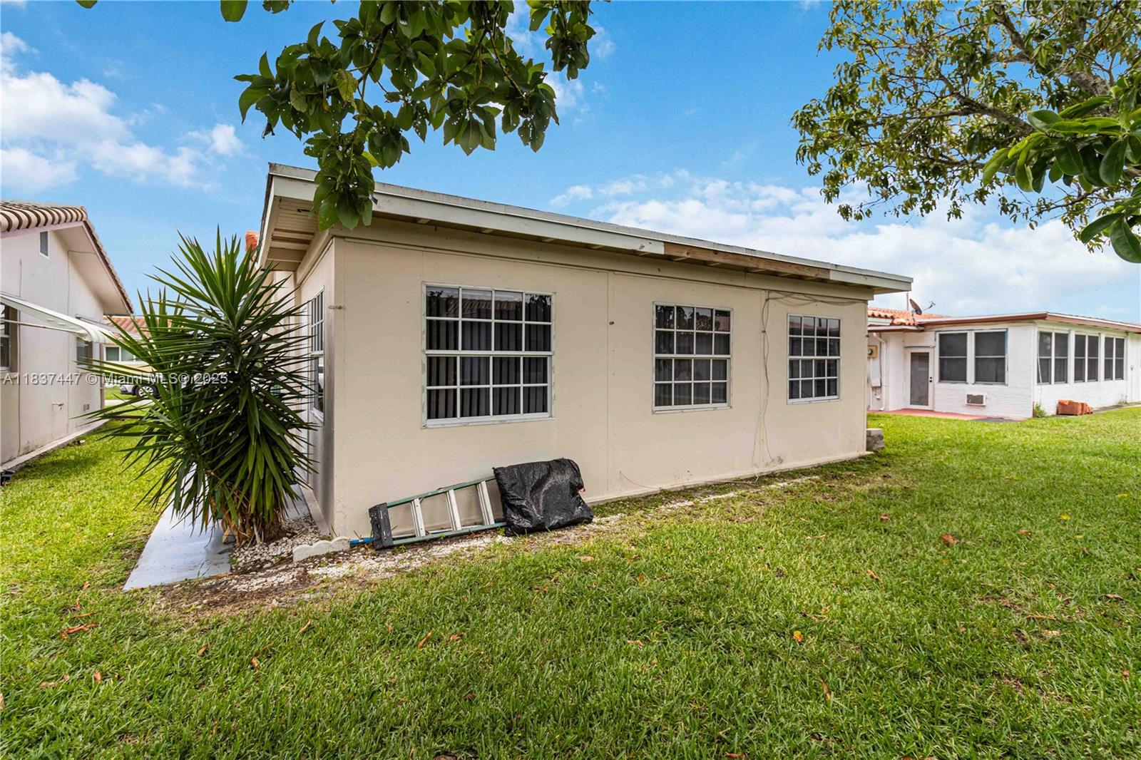 5723 NW 86th Ave, Tamarac, Florida image 37