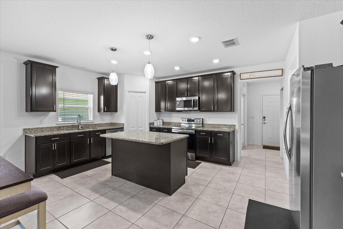 Homes for sale in Port St. Lucie, FL | 3426 Sw Pluto Street, Port St. Lucie, FL 34953 | MLS# R11106816